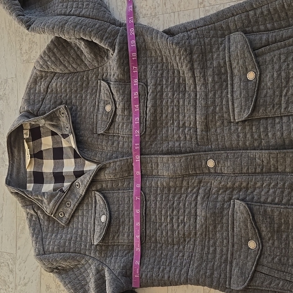 L.L. Bean Woman's Quilted Shacket Sweater Zip Up Jacket  Medium - Picture 6 of 14